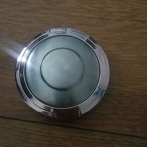 Becca vanilla quartz highlight